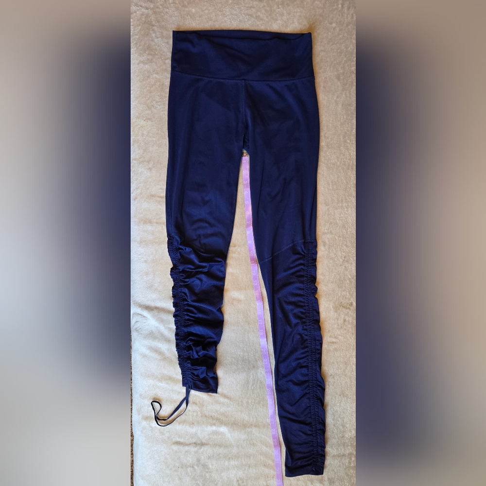 Fabletics navy blue stretchy yoga exercise leggings size 6